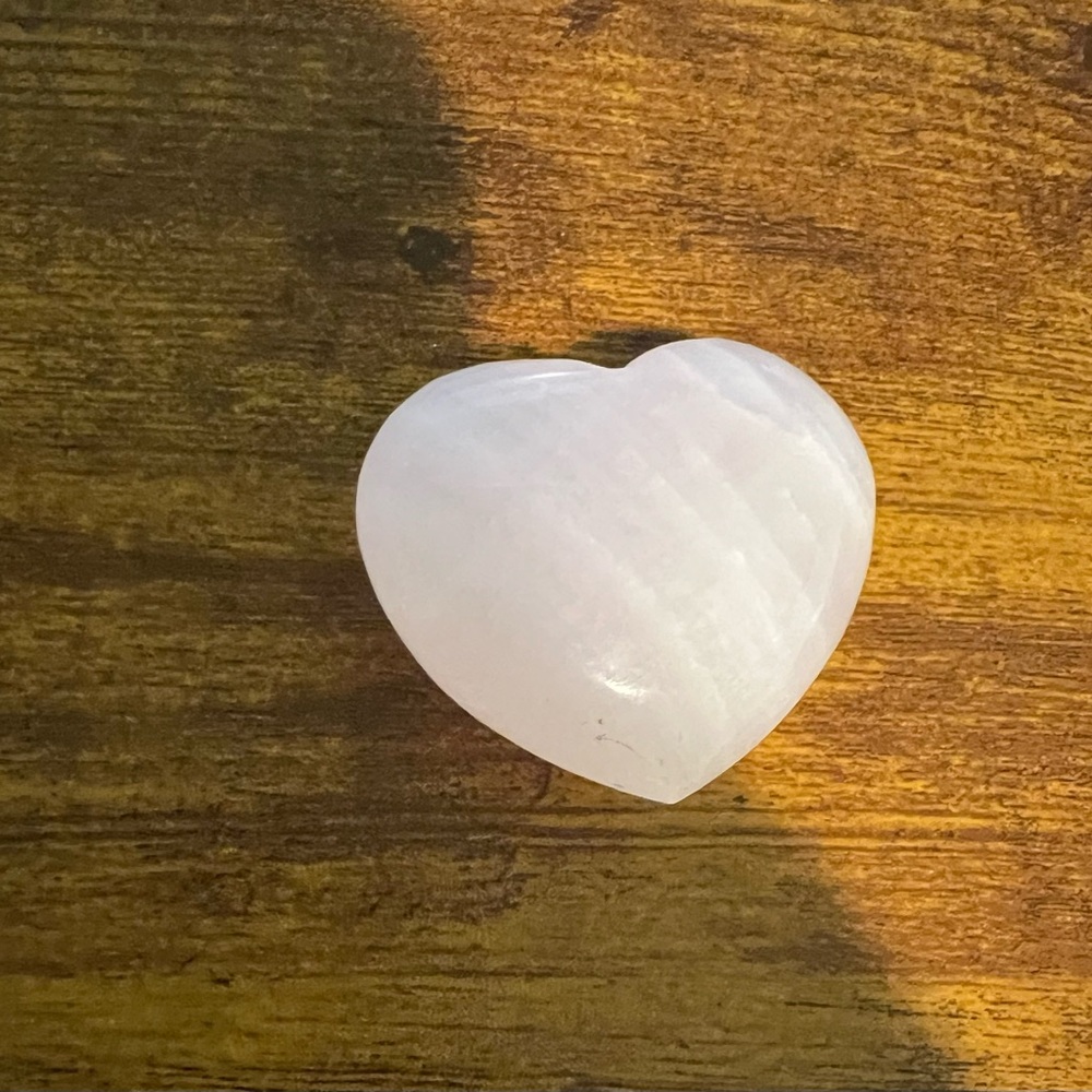 Celeanite Heart Stone